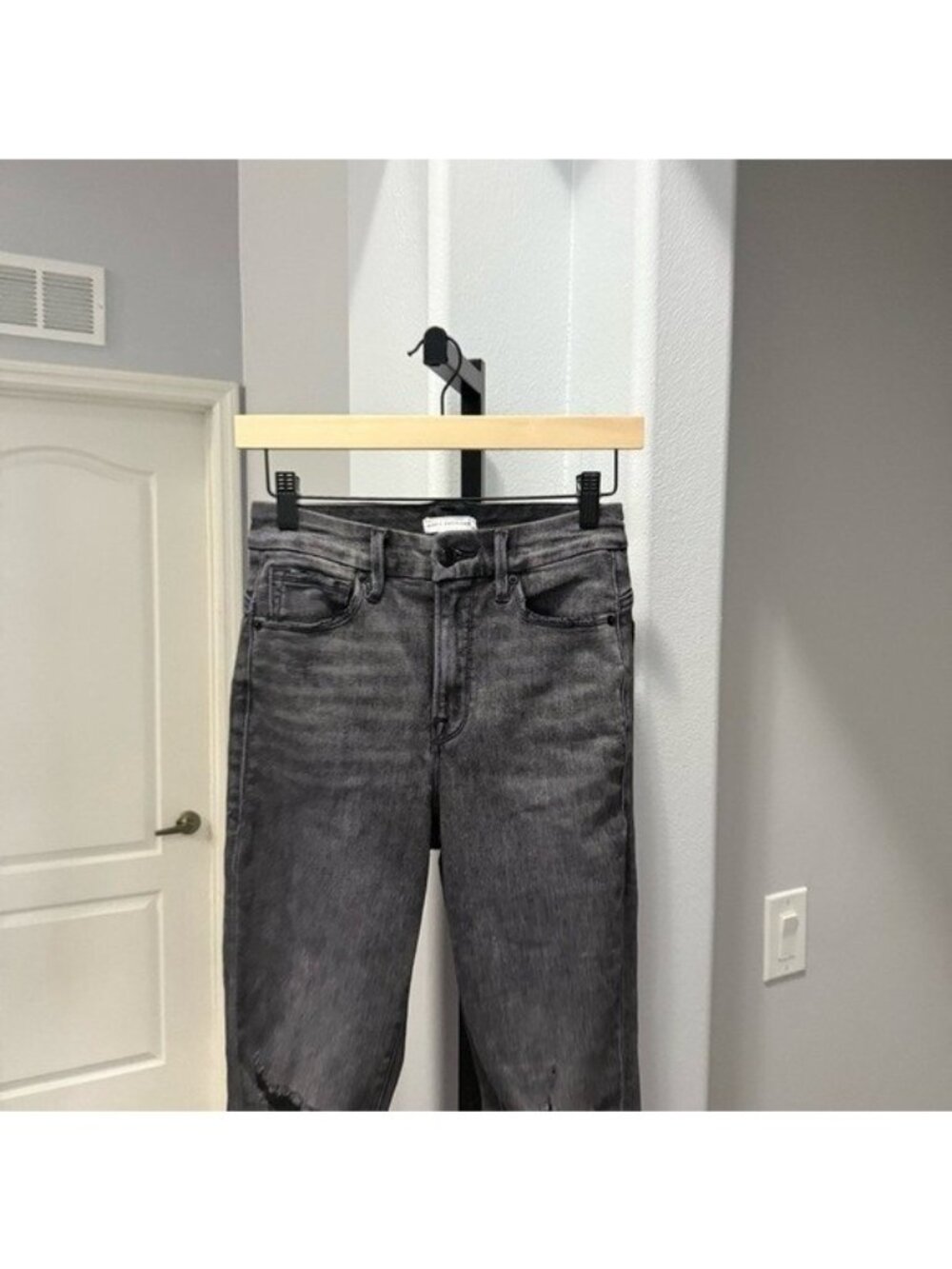 Good American Shadow Pocket Jean Distressed Skinny Raw Hem Grey Black Size 2 - Picture 3 of 12